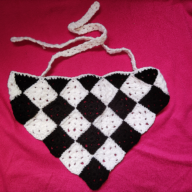 Black and white patchwork crochet bandana by Maria Mendes Costa