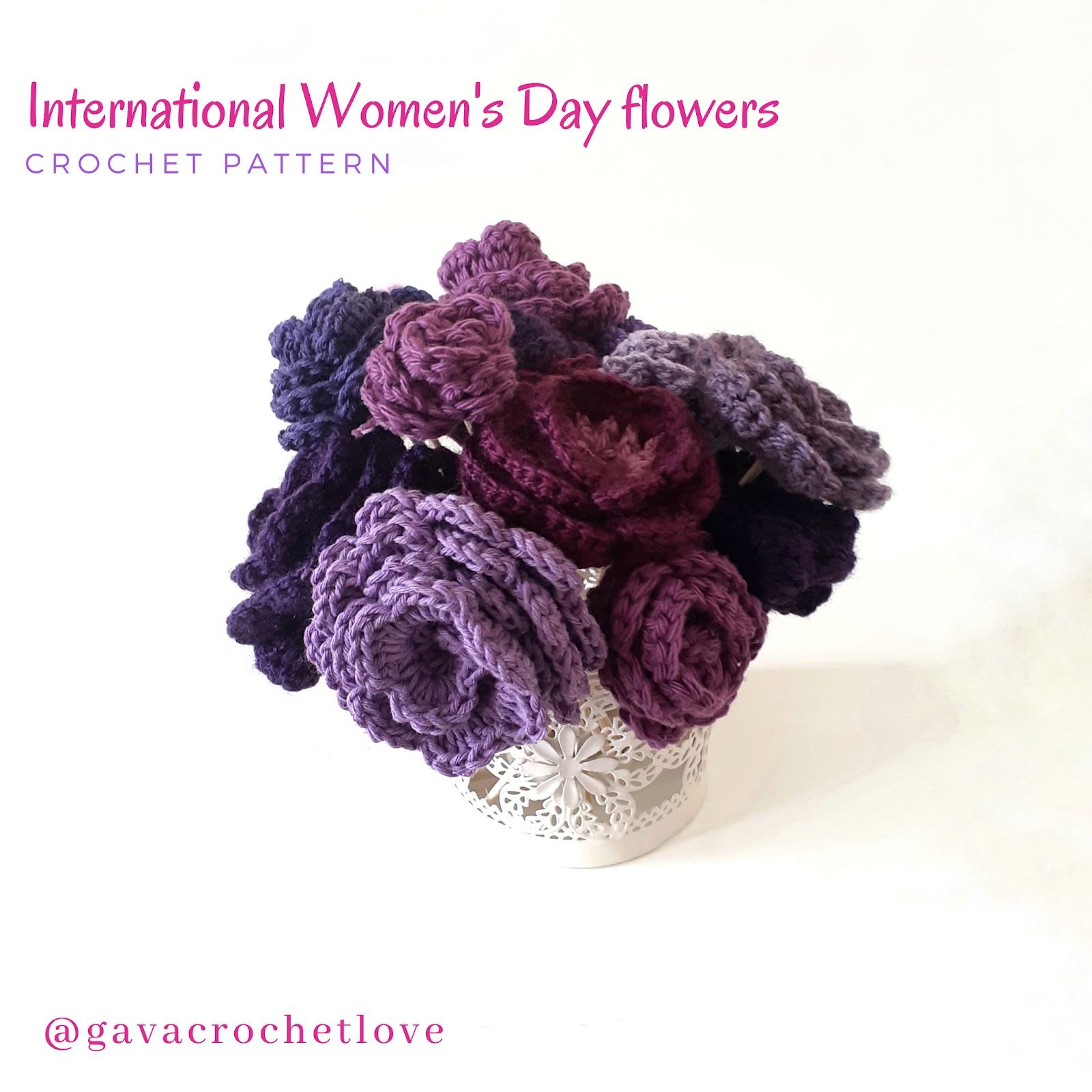 Finished crochet rolled flowers