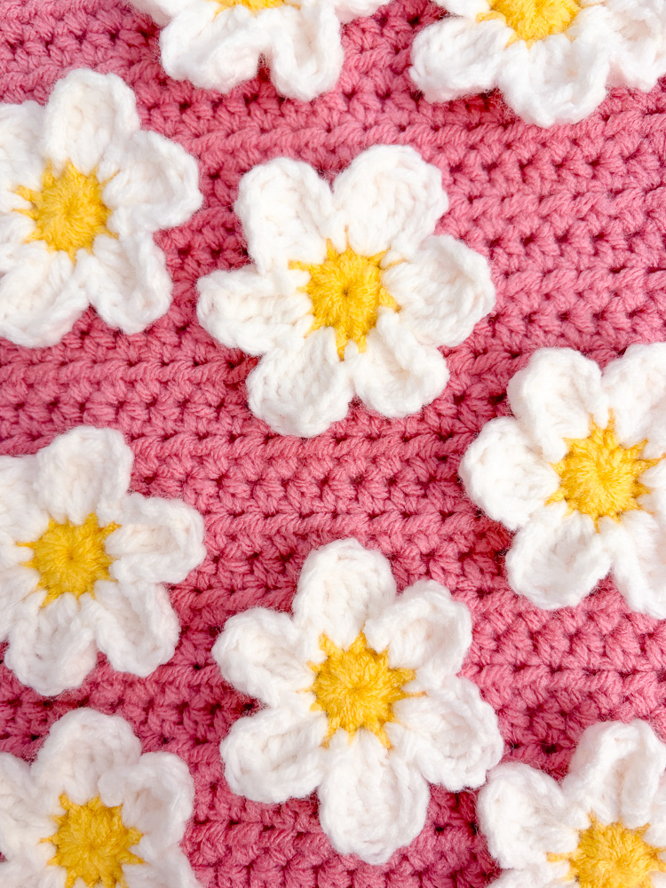Two-Size Daisy Applique crochet design by Just Be Crafty