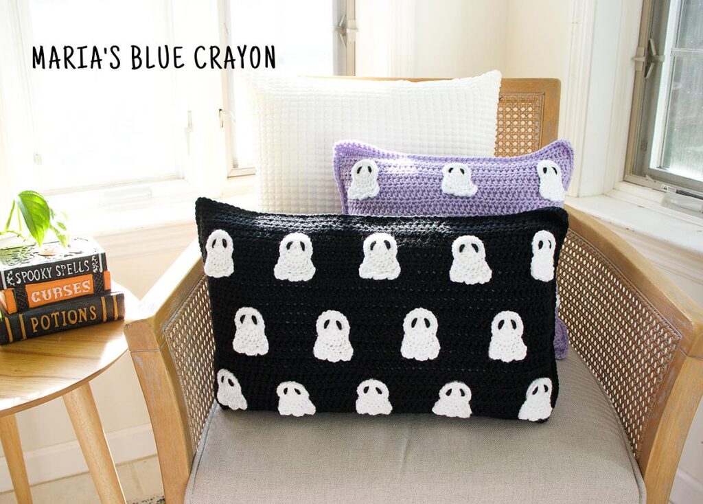 Halloween Ghost Pillow crochet design by Maria’s Blue Crayon